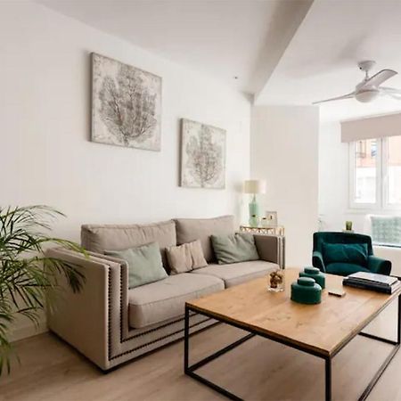 Nuevo Apartamento Lujo Playa Malagueta-Centro Malaga Exterior photo