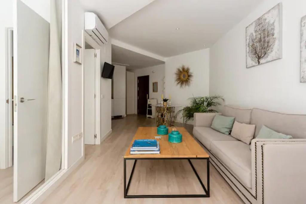 Nuevo Apartamento Lujo Playa Malagueta-Centro Malaga Exterior photo